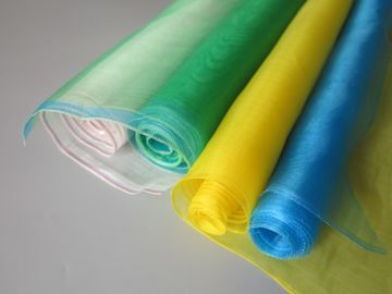 Porcellana Anti reticolato 100% della maglia dell'insetto dell'HDPE per la serra con la larghezza di 1m-6m fornitore